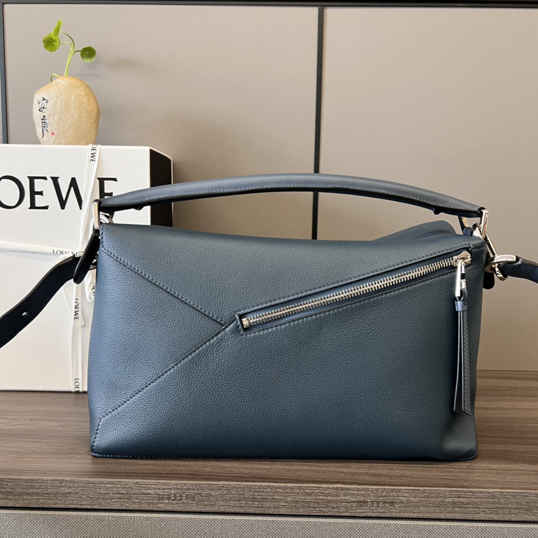 Loewe Puzzle Bags